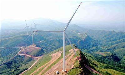 生態(tài)風(fēng)力發(fā)電 鄉(xiāng)村振興的新動力